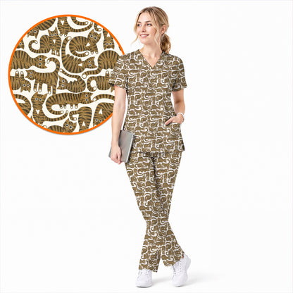 Cute Tabby Cat Pattern Scrub Top, Brown Tabby Cat Nursing Uniform for Cat Lovers, Comfortable Feline Scrubs for Nurses